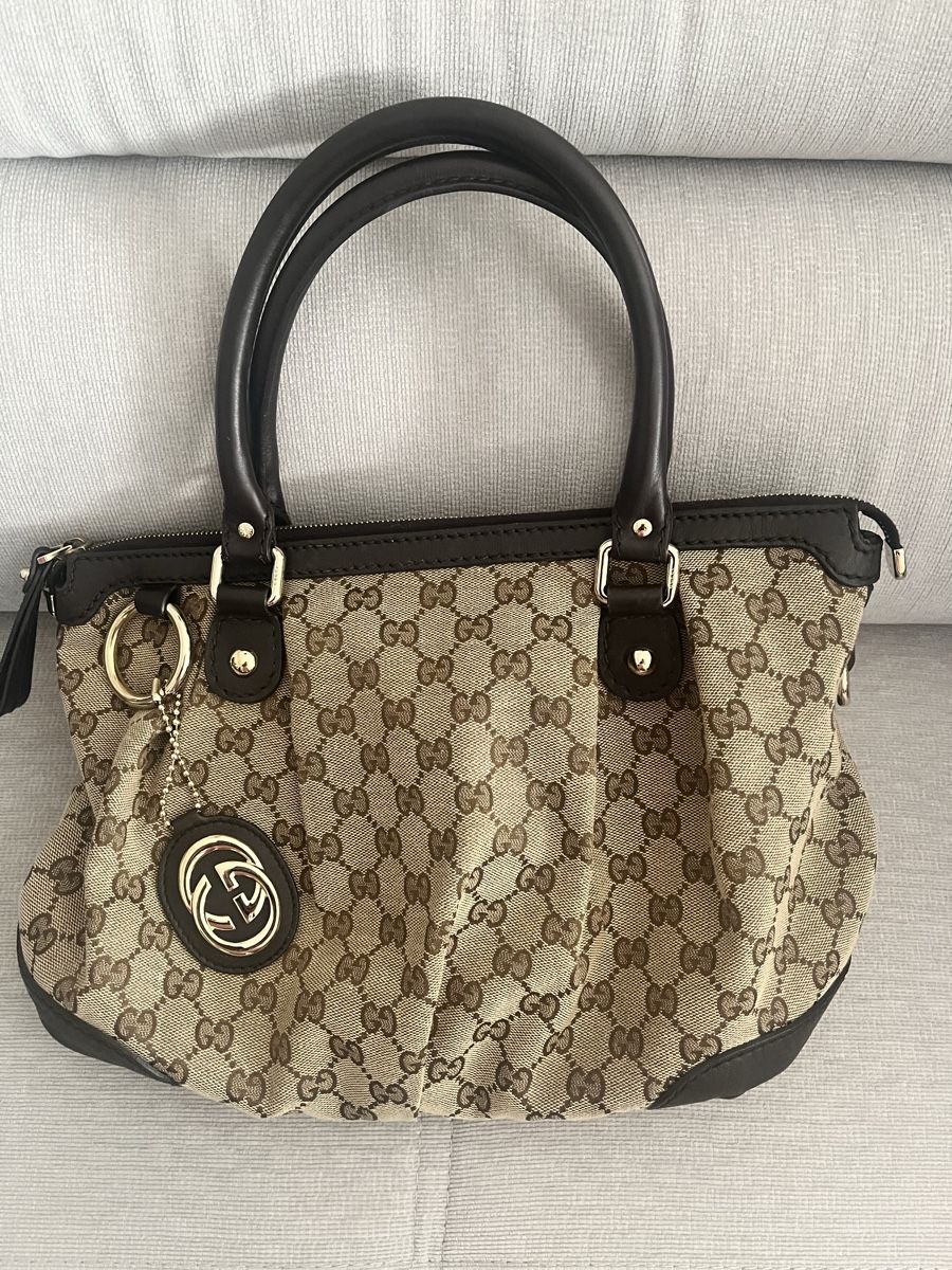 Gucci Sacs femmes: GUCCI  - GG Canvas Sukey Bag – D'occasion à Niederlenz par luxe_1968
