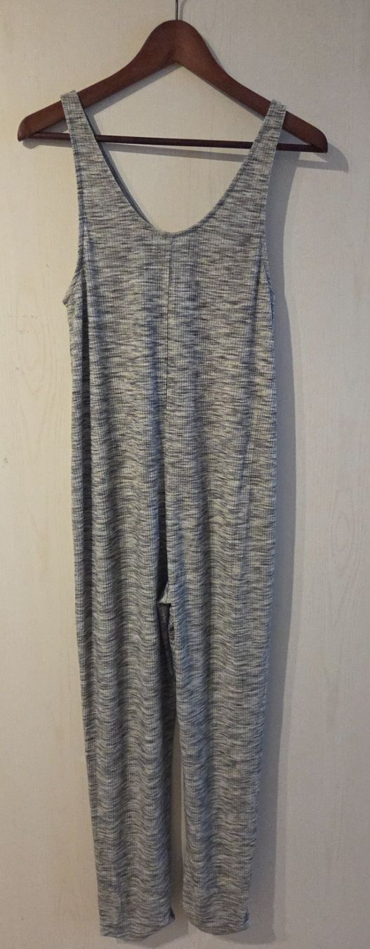 Négligés & Pyjamas: Pyjama-Einteiler von MINKPINK (Grösse L) – D'occasion à Zürich par wile_coyote 1