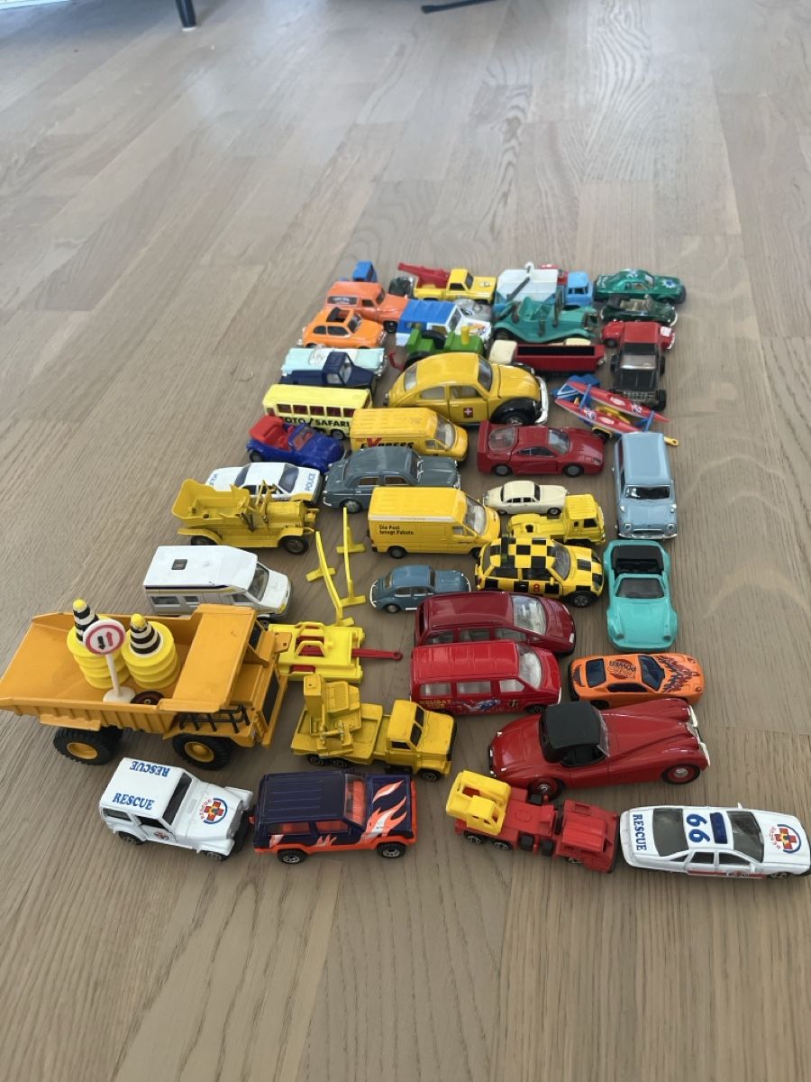 Spielzeuge: Spielzeugautos Lot – Gebraucht aus Basel von Regenschein 4
