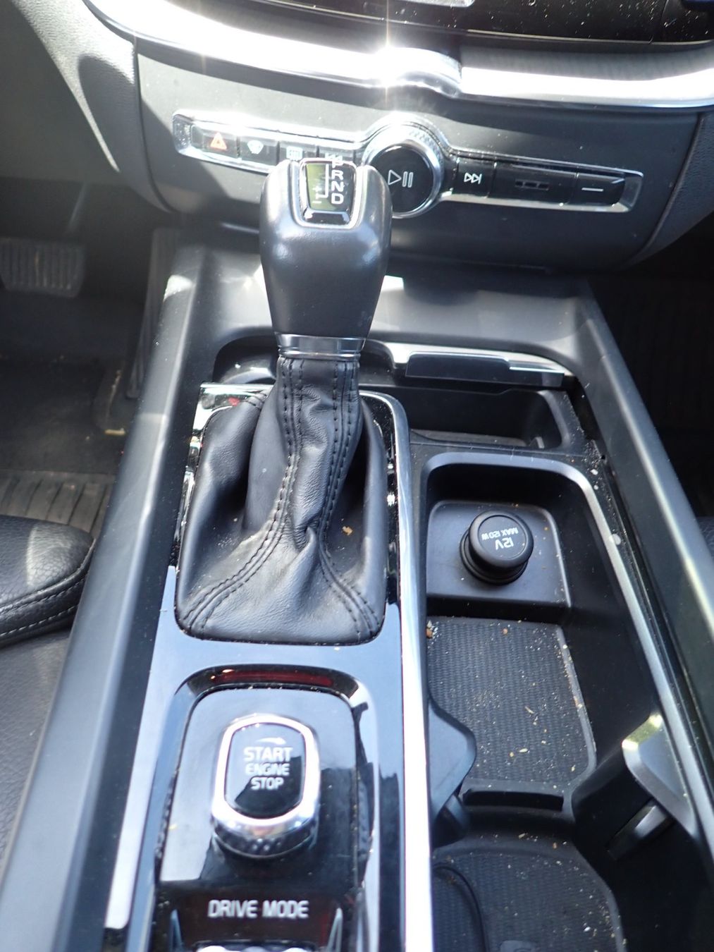 Volvo Autos: Volvo XC60 D4 AWD – Gebraucht aus Fribourg von OFAIL 6