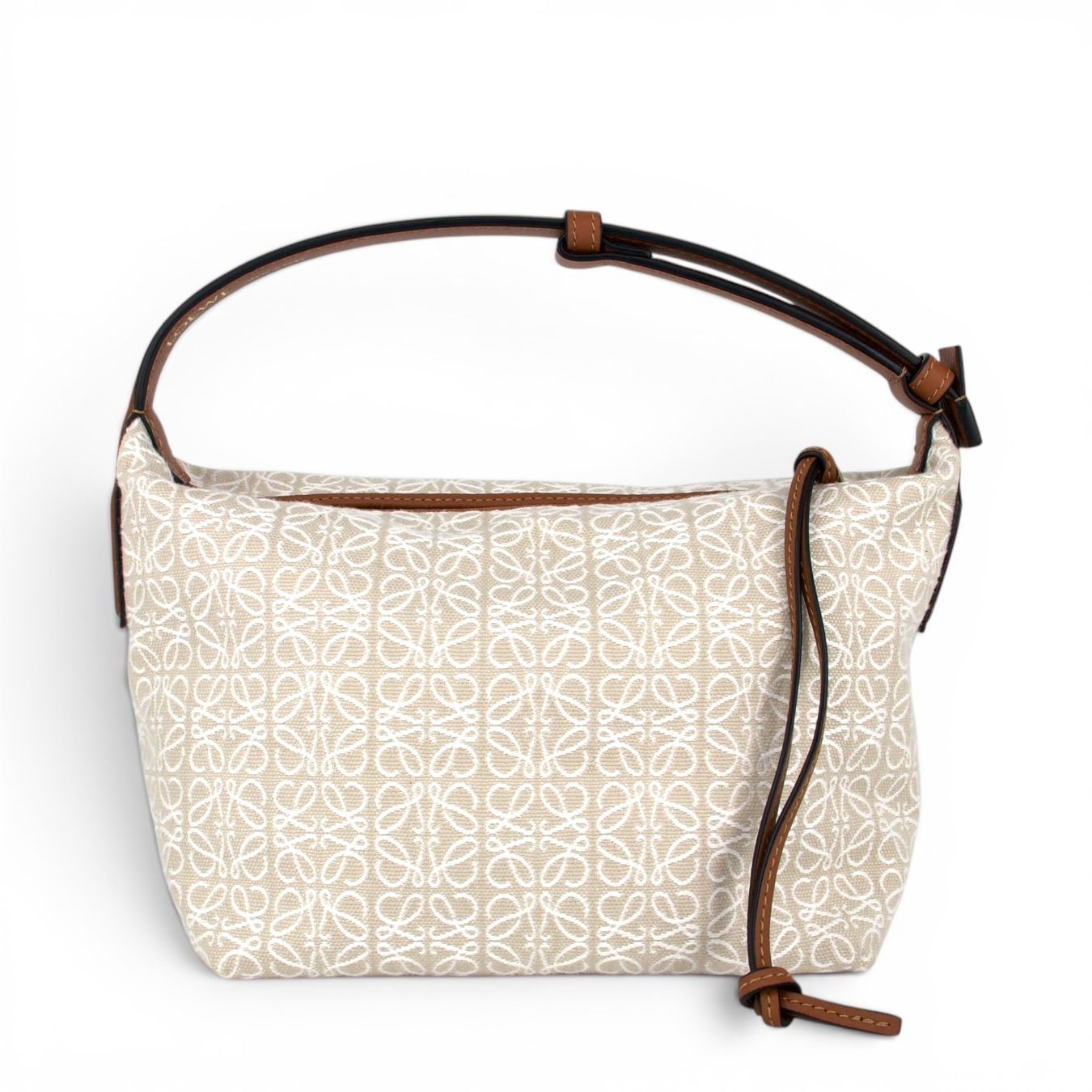 Loewe Borse da donna: Loewe Cubi Anagram beige – Usato da Binningen venduto da Designerlabels