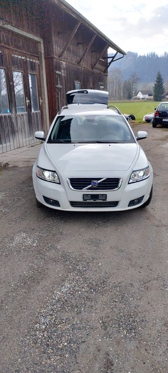 Volvo v50 t5