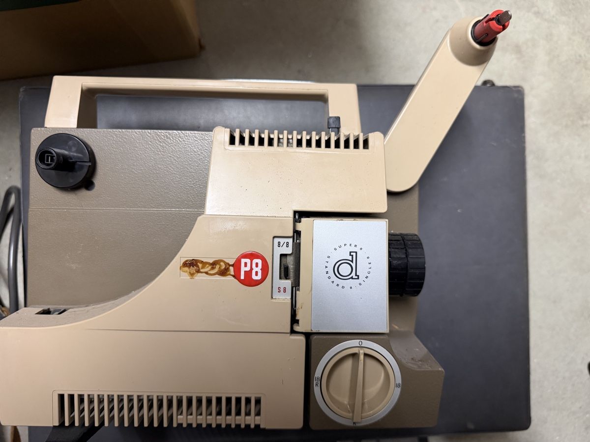 Pellicole: Super 8 Videoprojektor – Usato da Emmenbrücke venduto da Kangaroojack 3