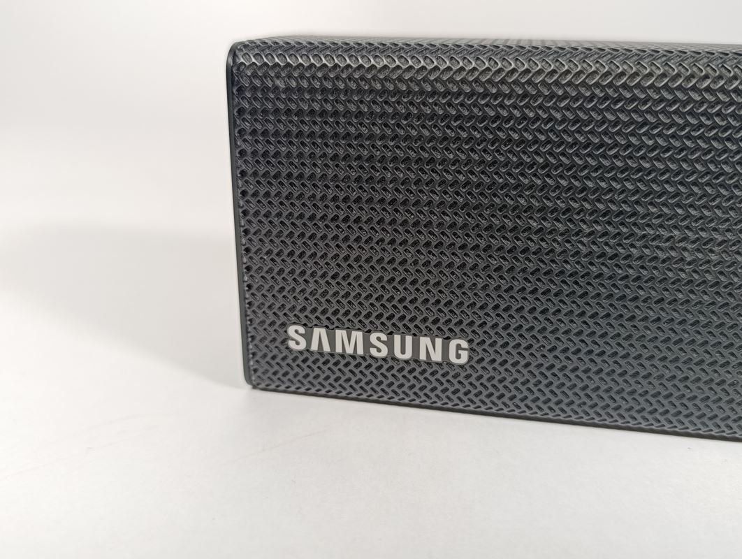 Samsung Heimkino: SAMSUNG haute parleur + caisson de basse HW-K450 – Gebraucht aus Thielle von Plusvalue_Neuchatel 1