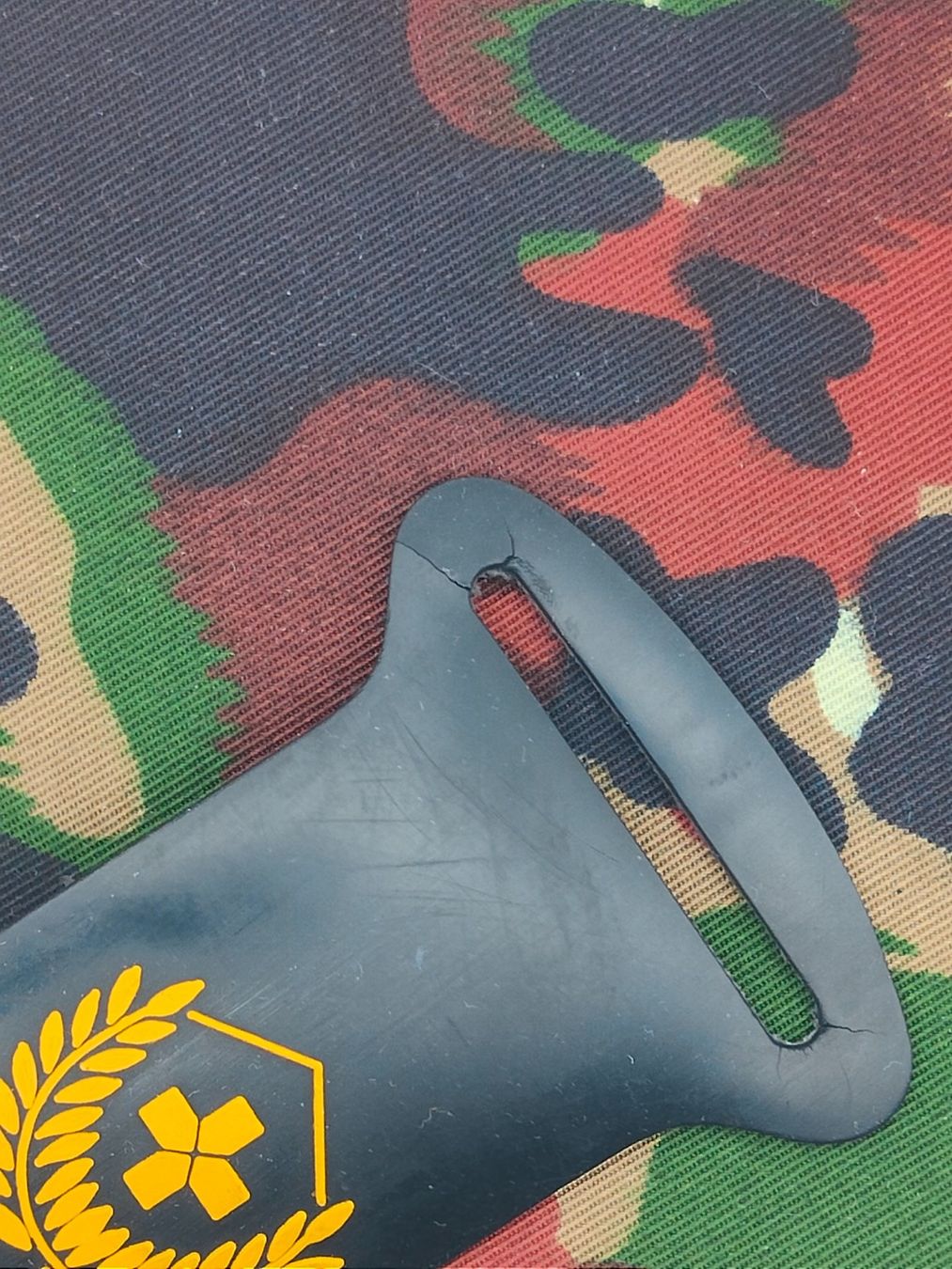 Schweizer Armee Placchette & Badge: Gradabzeichen Feldweibel – Usato da Bauma venduto da SwissMilitaria 1