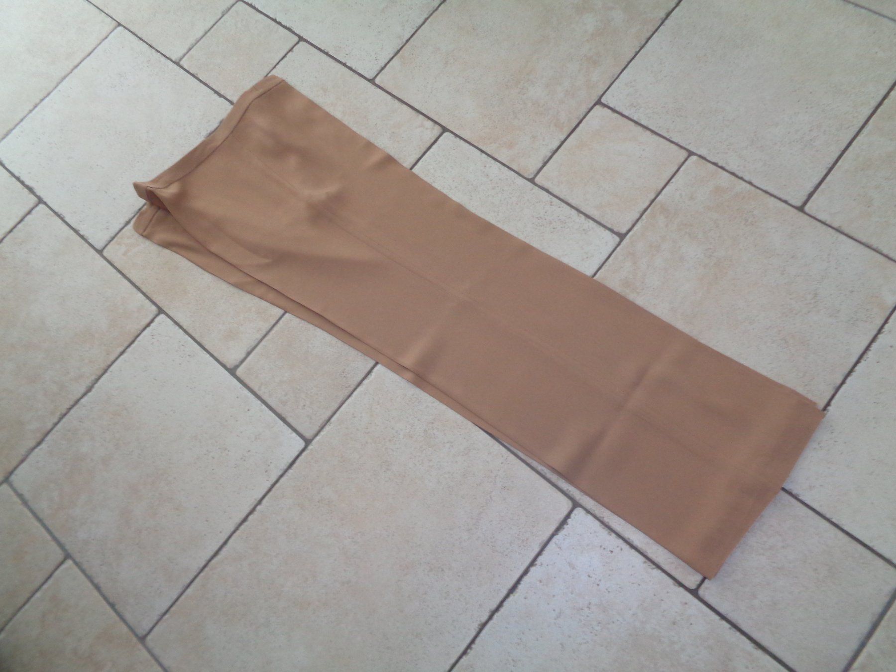 Pantalons: Hose   Grösse 38/40 – D'occasion à Kreuzlingen par Robi-2003 4