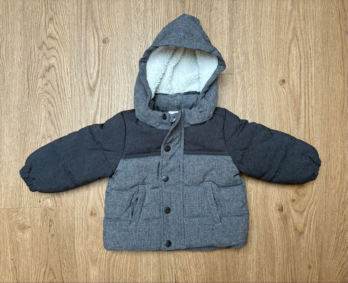 H&M Jacken & Mäntel: Winterjacke Grösse 74 – Gebraucht aus Witterswil von Livee