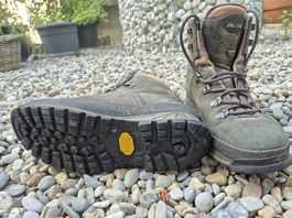 MEINDL GORE TEX (Grösse 39)

Preis 50.-