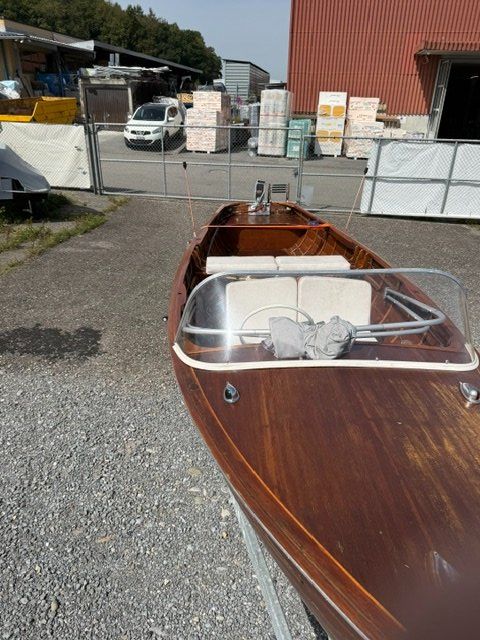 Barche: Motorschiff aus Holtz – Usato da Kriens venduto da monte06 6