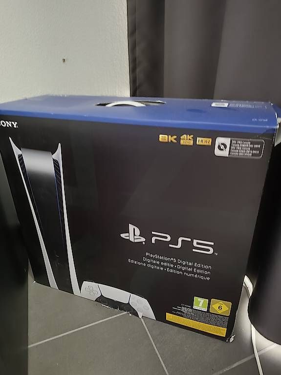 Console: PS5 Digital Edition 825Gb inkl.1 Controller+Kühler – Usato da Affoltern am Albis venduto da heury 2