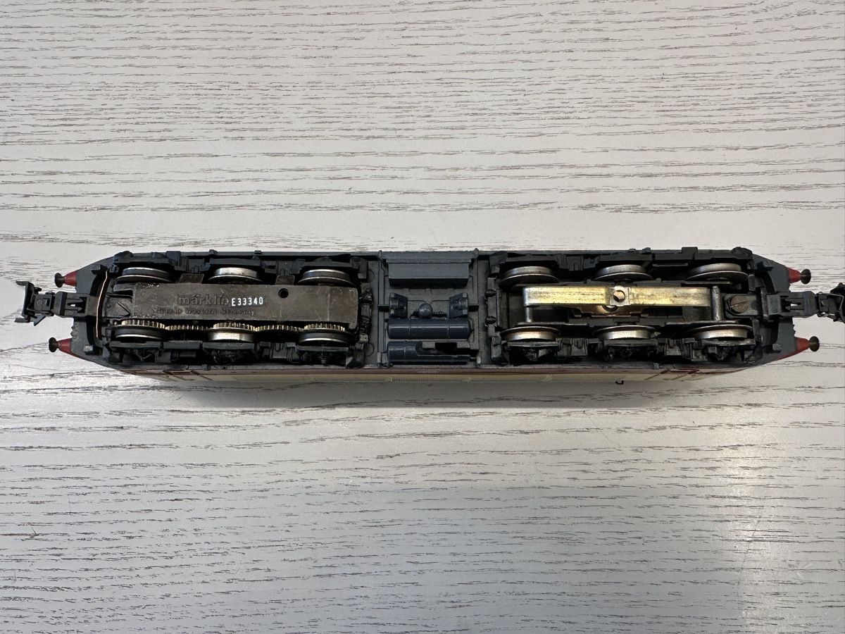Märklin Modellini di ferrovie: Märklin 3357 DB BR 103 – Usato da Lupsingen venduto da New-Haven 5
