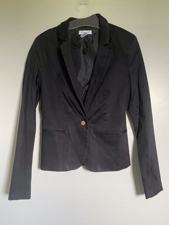 Veste noire "R essentiel" taille 38 - Jamais portée
