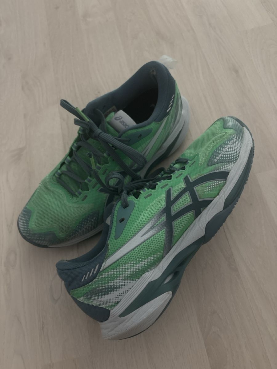 Asics Scarpe da uomo: Asics Padel/Tennis Green Size 40.5 – Usato da Zürich venduto da dav_j8n6