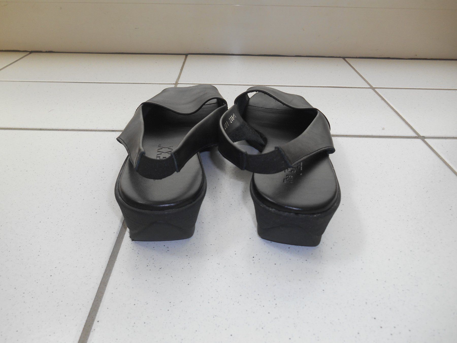 Chaussures femmes: Flexx Damenschuh/Sandale Grösse 41 – D'occasion à Basel par fafa68 2