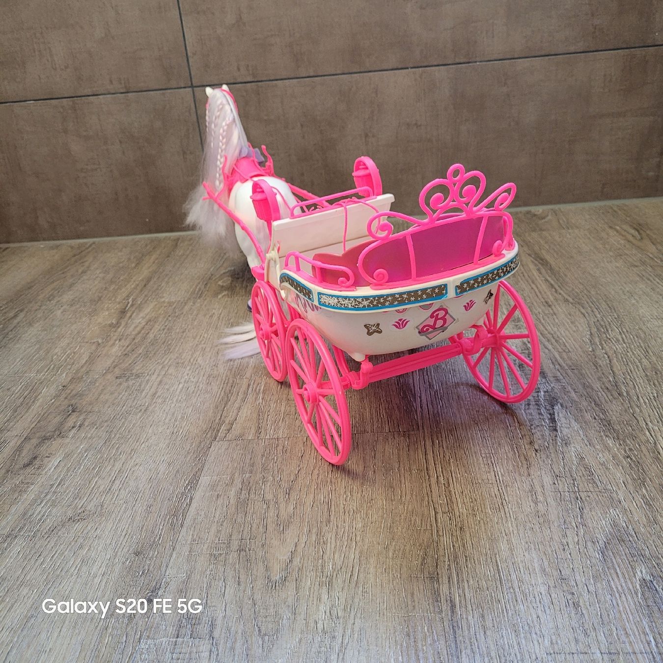 Giocattoli: Barbie Pferd Diva/Rosebud mut Kutsche – Usato da Niederbuchsiten venduto da klengyel 4