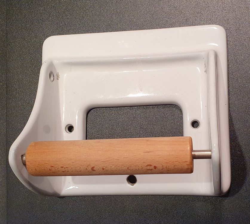 WC Rollenhalter alt (Gebraucht) in für CHF 25 – mit Lieferung auf ...