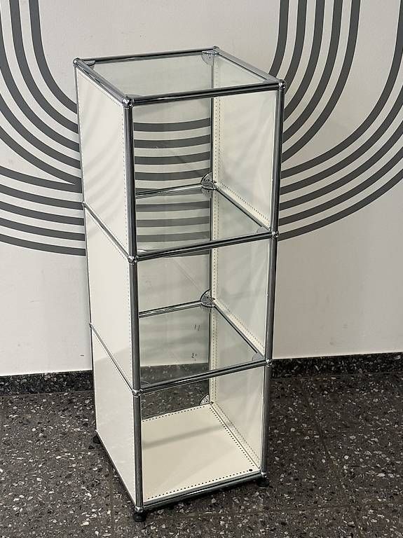 Regale: USM Haller Regal – Gebraucht aus Glattbrugg von q-aderdesign