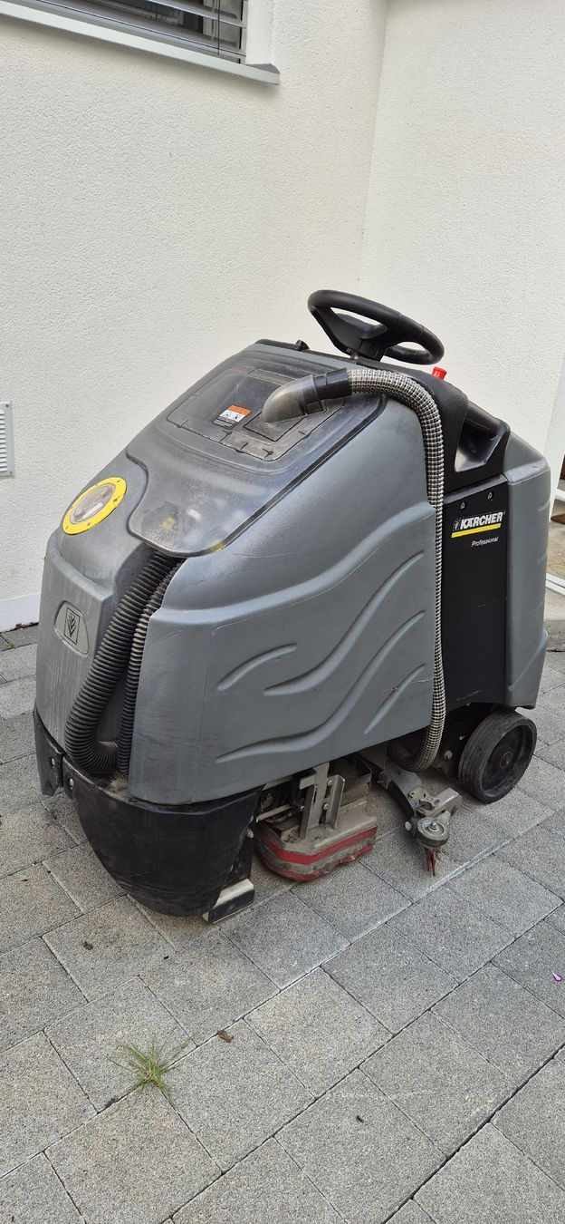 Kärcher Toutes les machines: KÄRCHER B95 RS – D'occasion à Grenchen par Asus_