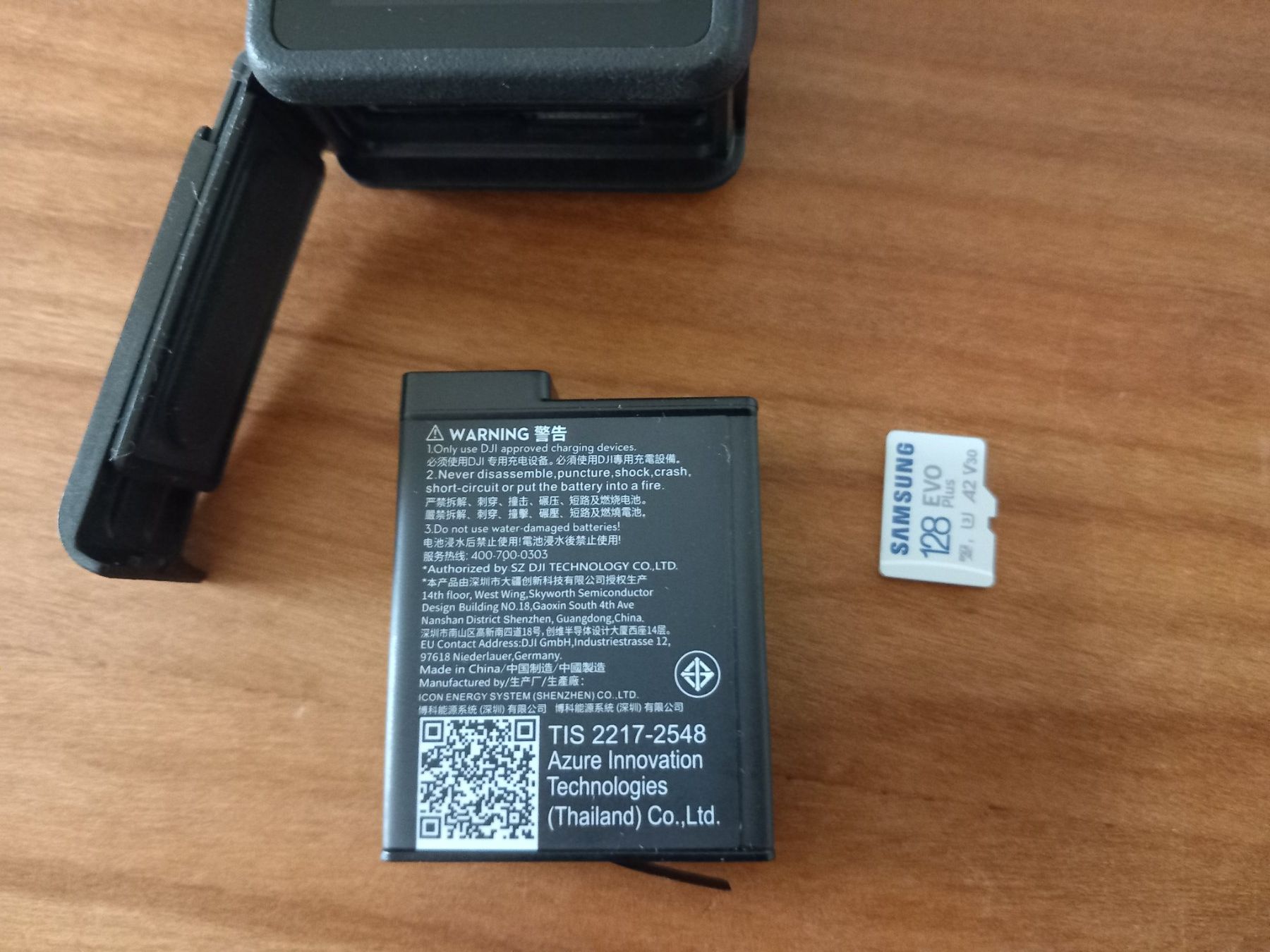 DJI Action Cam: Osmo Action 4 (Actionkamera), neuwertig (Basic Combo) – Nuovo (secondo la descrizione) da Winterthur venduto da Niesen84 3