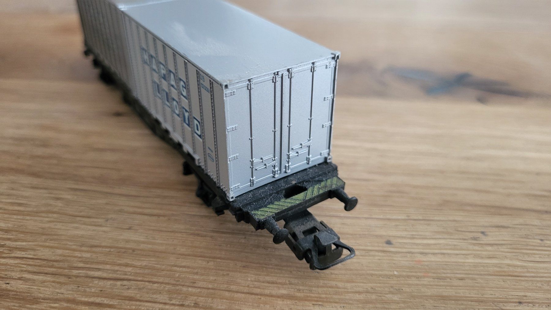 Märklin Modelleisenbahnen: Märklin Hapag Lloyd Containerwagen H0 AC – Gebraucht aus Huttwil von Tgv03 3