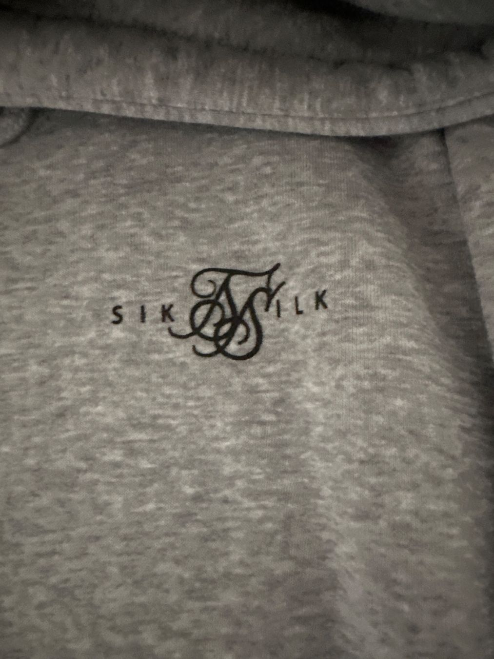 Siksilk Maglioni & Felpe: Kapuzenpullover SikSilk grau Grösse L – Usato da Ostermundigen venduto da POKESTOPCH 1