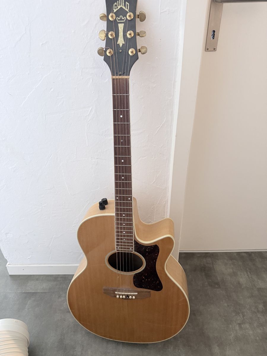 Guild Musikinstrumente: Gitarre Guild F45-CE BLD – Gebraucht aus Dettighofen Lengw. von Schnaufi01