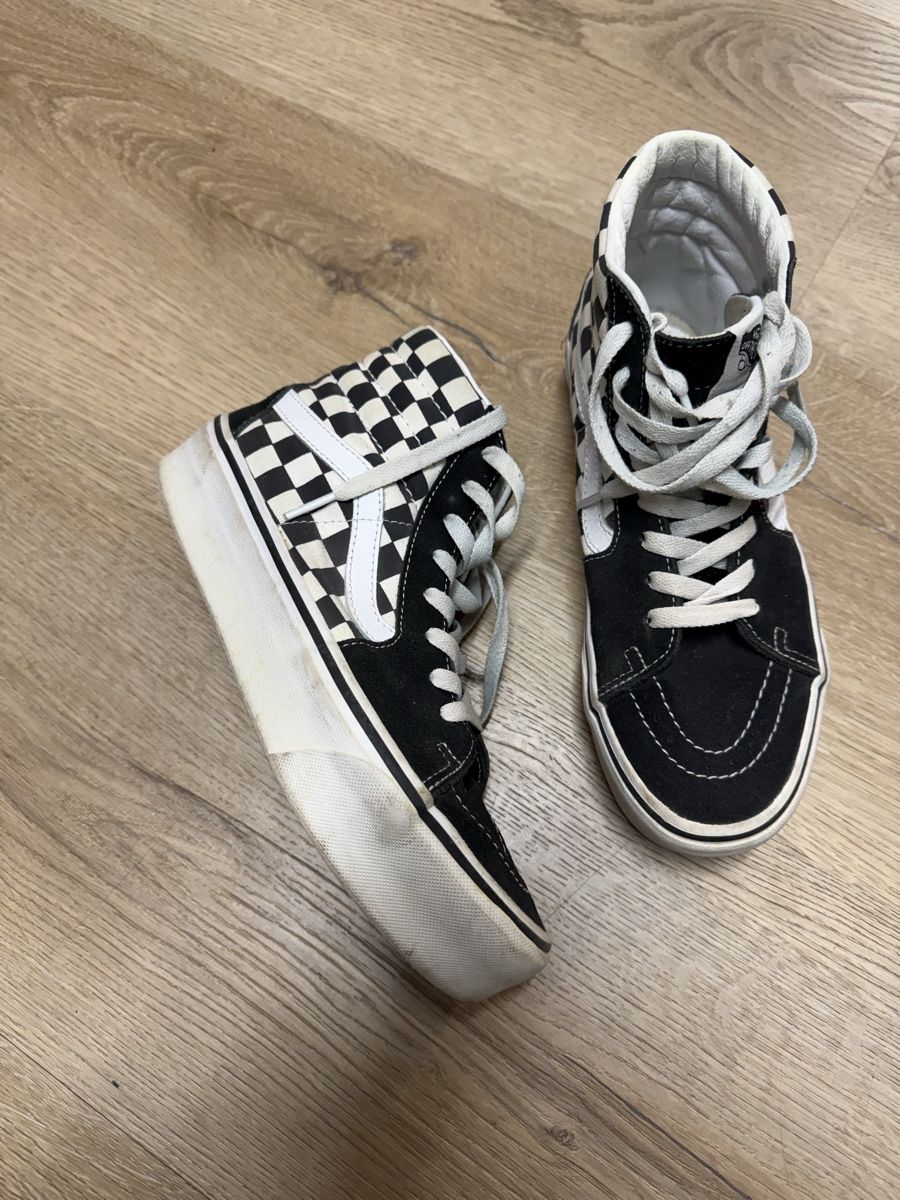 Vans Scarpe da uomo: Vans Schuhen  – Usato da Thun venduto da nuvolar
