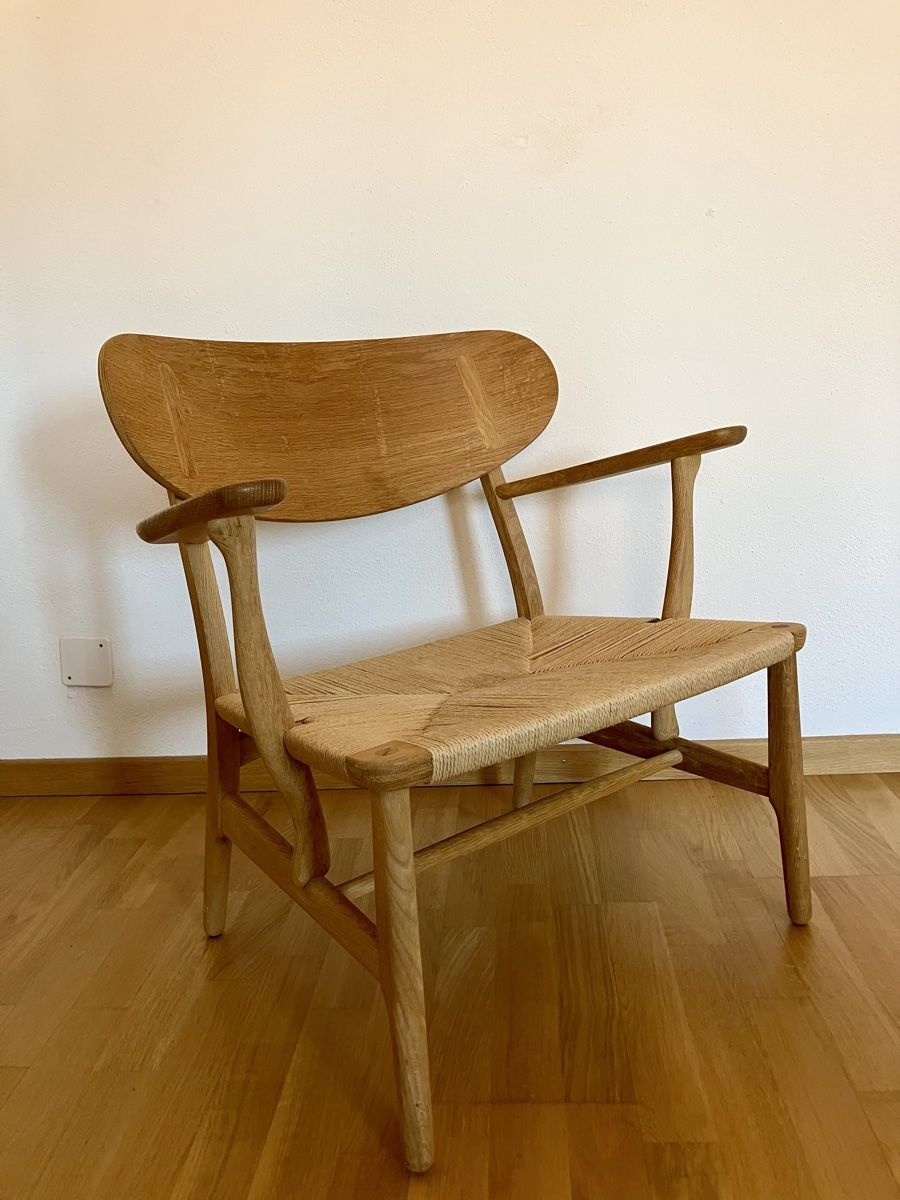 Fauteuils: Hans Wegner. CH 22 Lounge Chair – D'occasion à Zürich par Wooha
