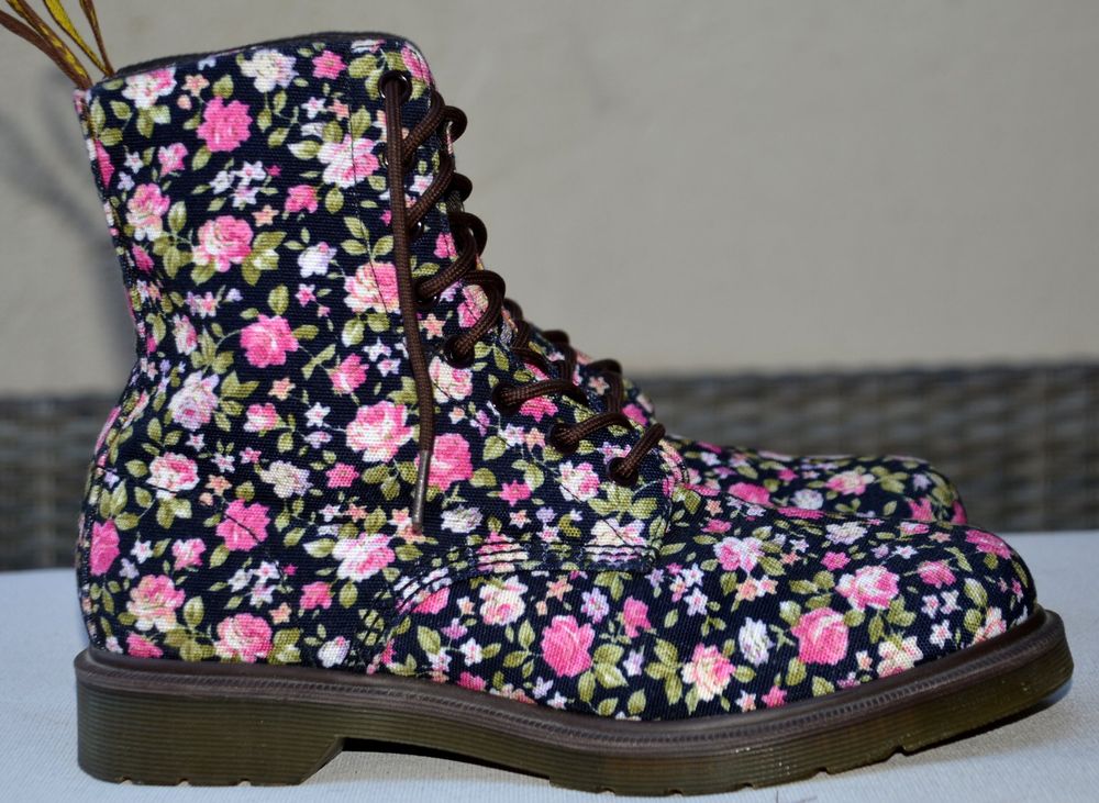 Dr martens store 42