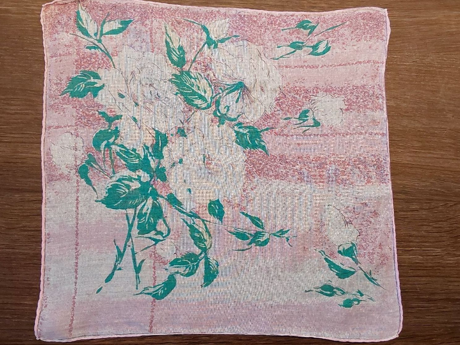 Altro in  Abbigliamento & Accessori: Taschentuch Motiv Rose rosa – Usato da Köniz venduto da scopello12