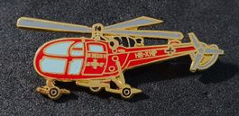GG078 - Pin REGA Helikopter goldig  Nr. 175