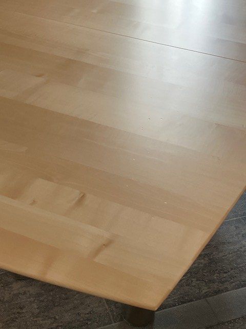 Tavoli: ZOOM-Designe Ahorntisch massiv – Usato da Hägendorf venduto da Bruschwiler 3