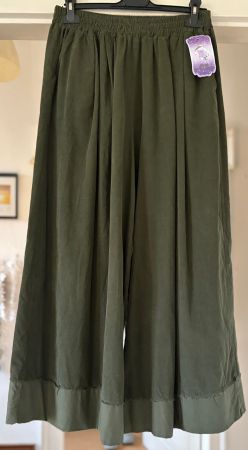 PANTALONS WIDE EN FIN VELOURS! M NOUVEAUTÉ 2026/27
