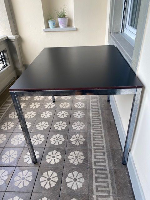 Tables: Pflegeleichter Küchentisch – D'occasion à Winterthur par win_33 1