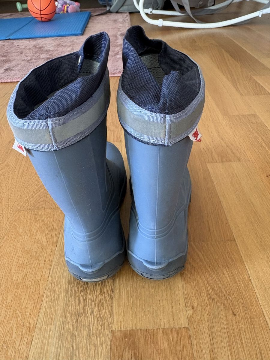 Scarpe da uomo: Gummistiefel Gr. 33 – Usato da St. Gallen venduto da mar_ser18 1