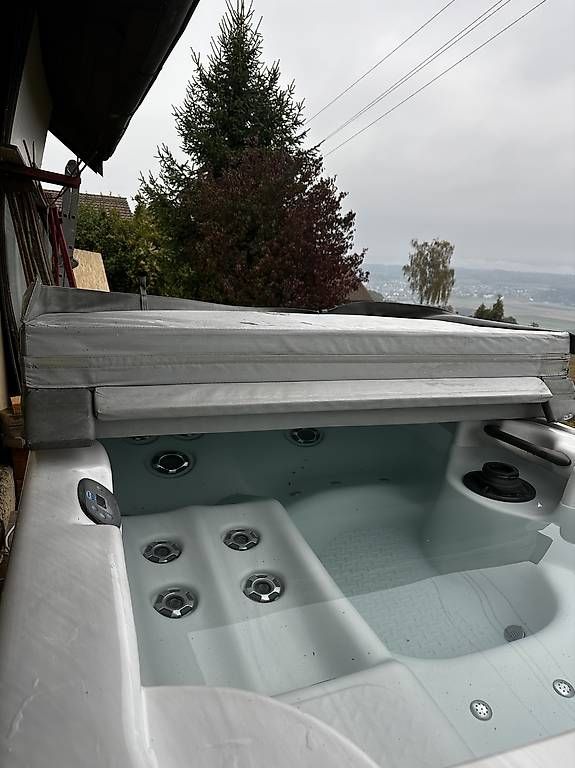 Whirlpool: Whirlpool  – Gebraucht aus Kallern von Sukli1