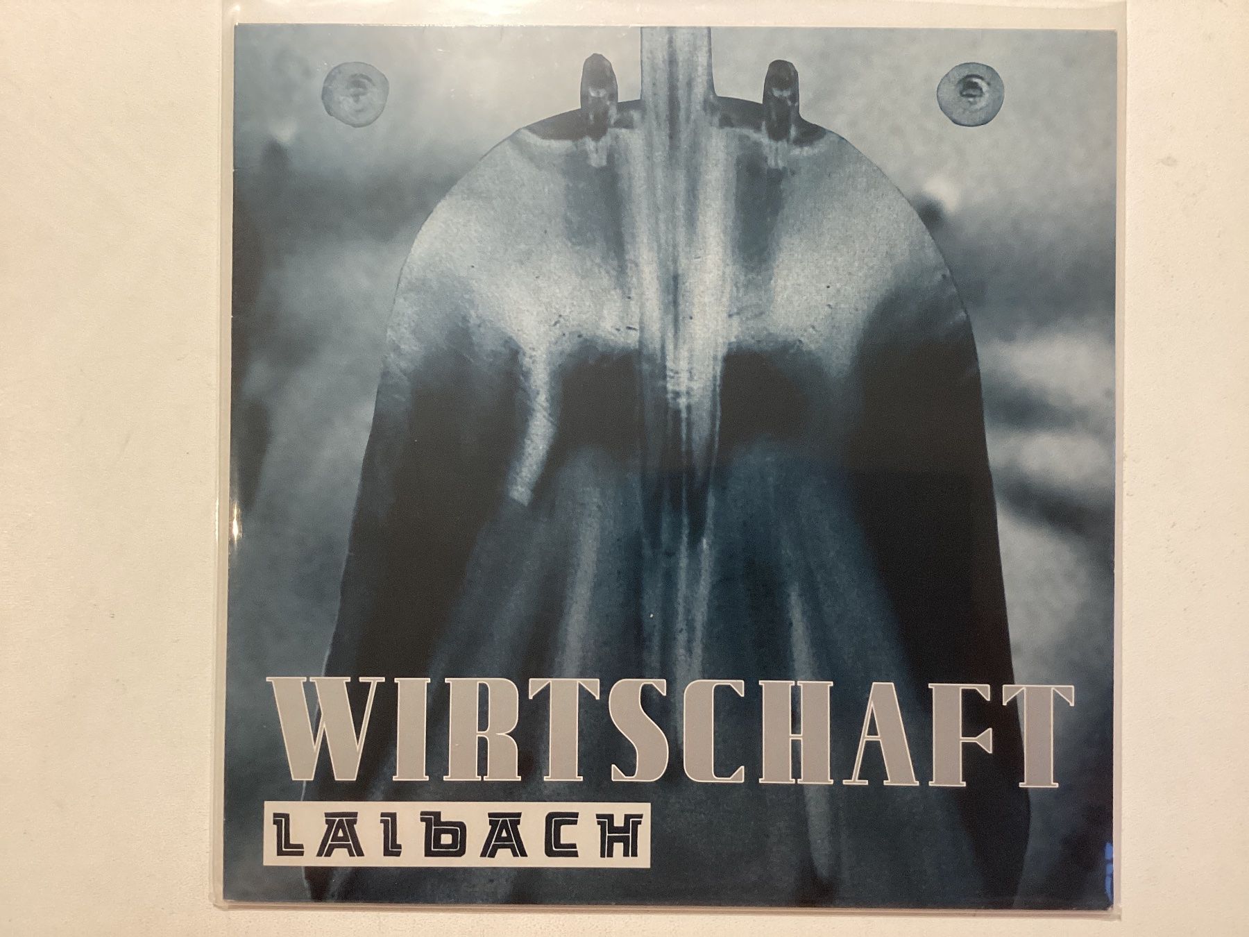 Schallplatten: Laibach Maxi-Single - Wirtschaft – Gebraucht aus Gutenswil von Hamzian