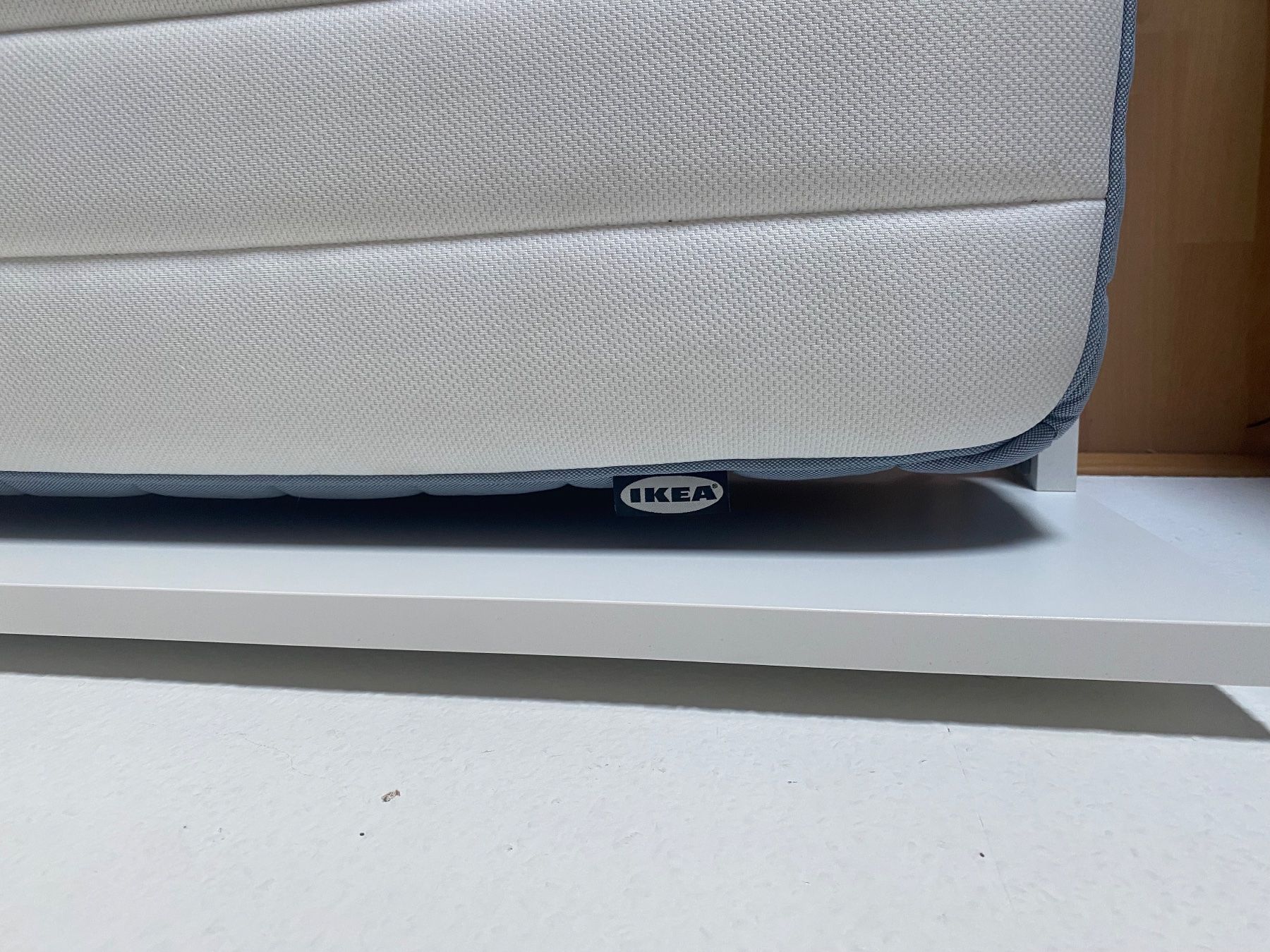 Ikea Betten: Bett von Ikea VIHALS – Gebraucht aus schötz von nor_p7vs 4