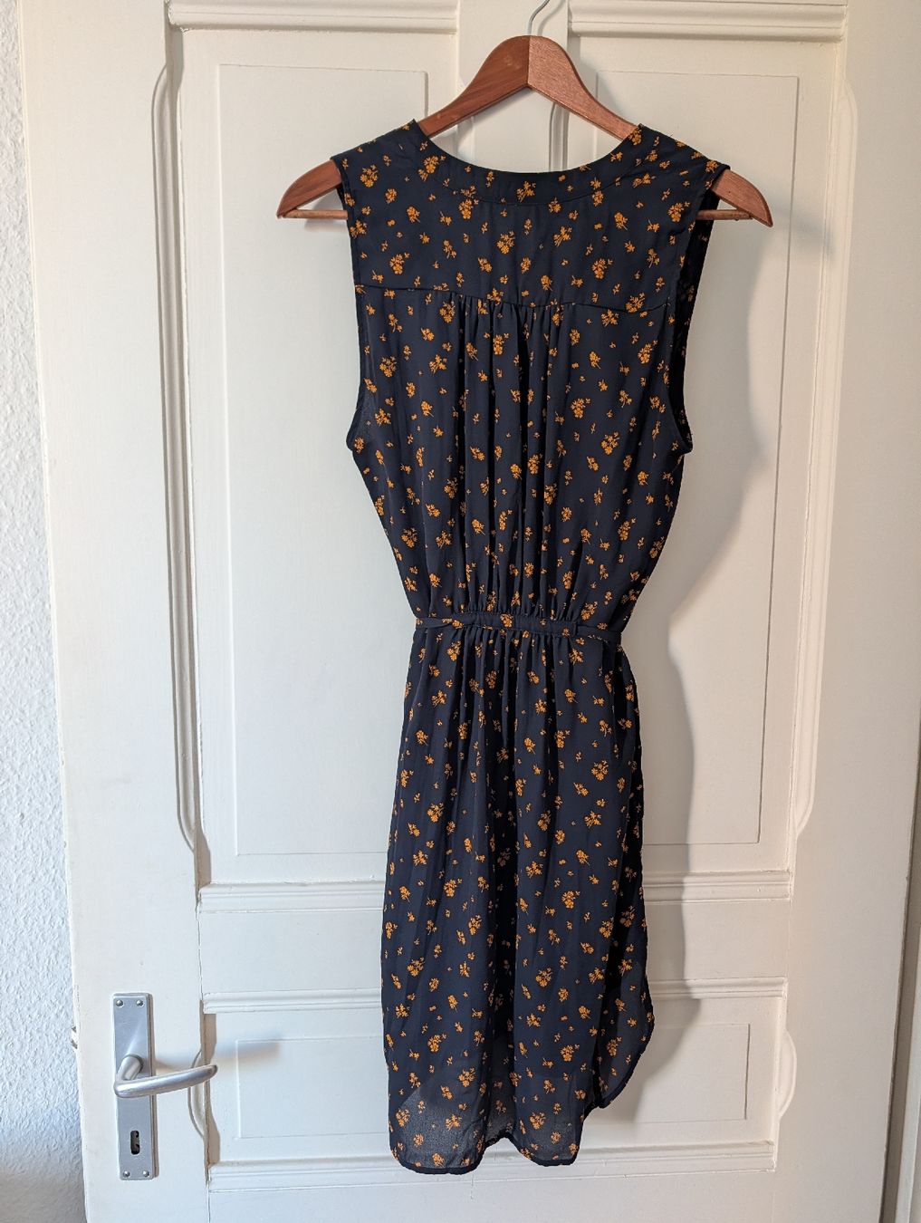 H&M Vestiti: Sommerliches Blümchenkleid, ärmellos, ca. Grösse M – Usato da Zürich venduto da Hibiskus3 1