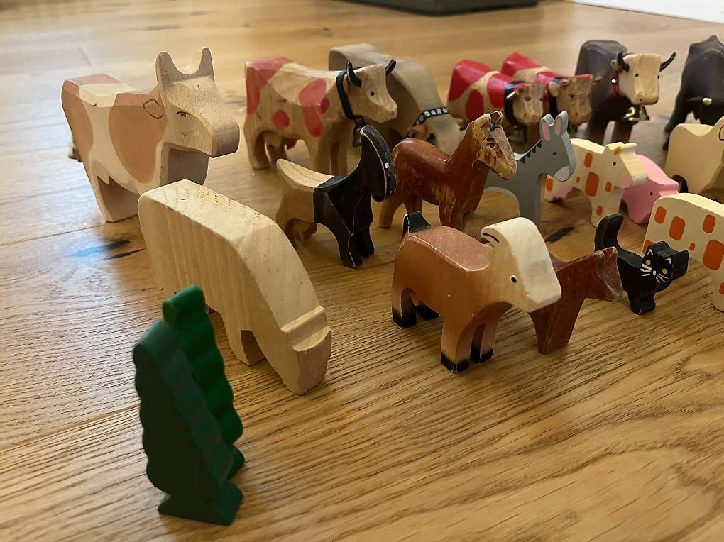 Jouets: Diverse Holztiere – D'occasion à Hausen am Albis par Be13 2