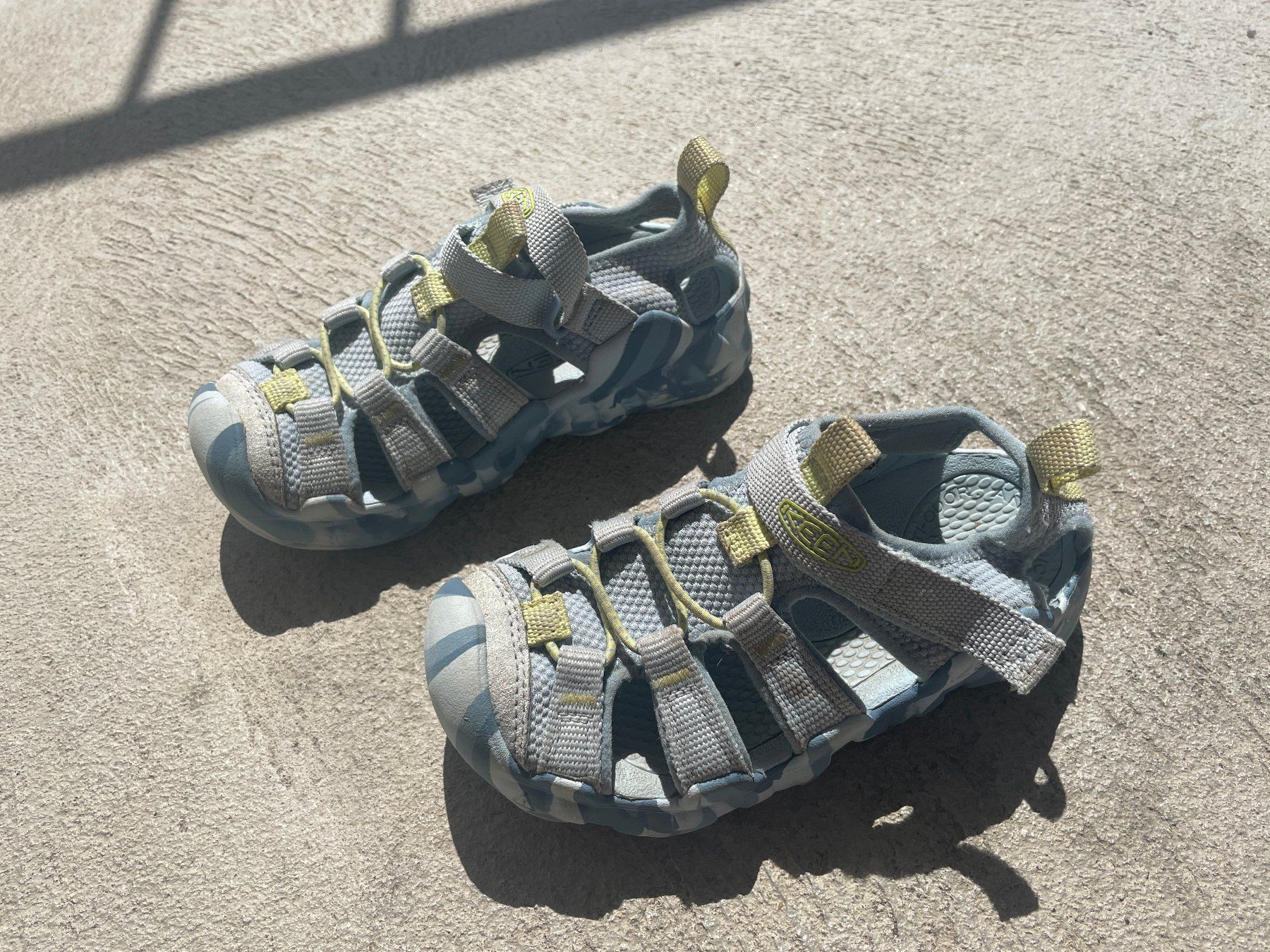 Keen Scarpe per ragazzi: Keen Hyperport Sandalen (Gr. 29) – Usato da Zürich venduto da papillon8000 1