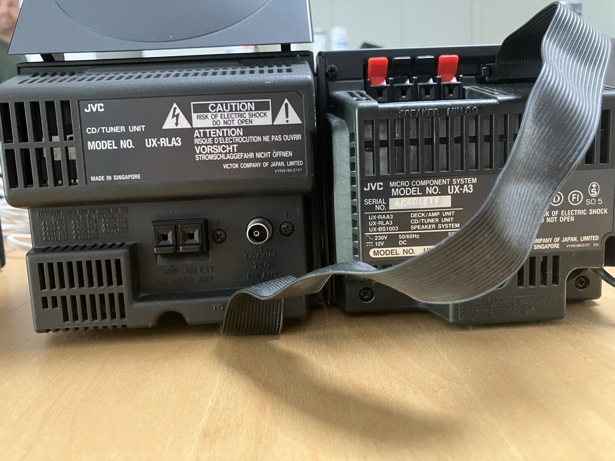 JVC Radios: JVC – D'occasion à Malters par duda83 1