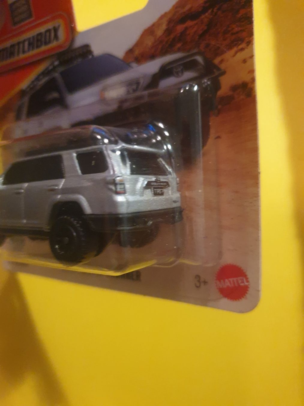 Matchbox Modellini d'auto: Matchbox 2019 TOYOTA 4RUNNER – Nuovo e nell'imballaggio originale da Oftringen venduto da Rotor 4