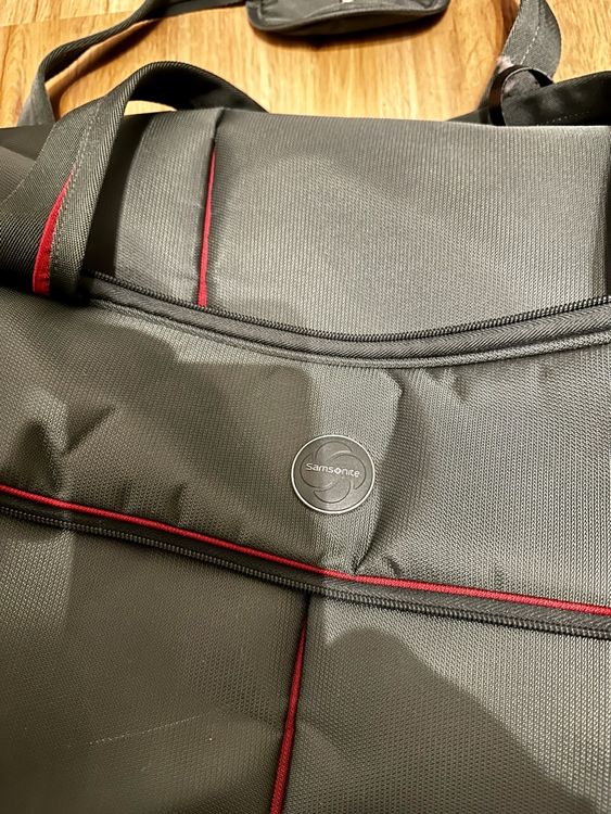 Samsonite Borse: 2 x Reisetasche Samsonite Schweiz Sporttasche WIE NEU – Nuovo (secondo la descrizione) da Kriens venduto da Ileriadiamore 2