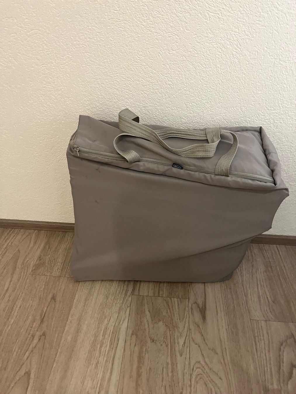 Chicco Lits: Cododo Chicco pliable et compact pour le voyage avec 3 draps – D'occasion à Estavayer-le-Lac par stelina13 2