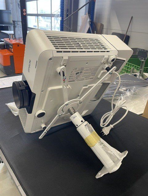 Epson Videoprojektoren: Epson LCD Projector Model H901B – Gebraucht aus Regensdorf von OfficeExperts 1