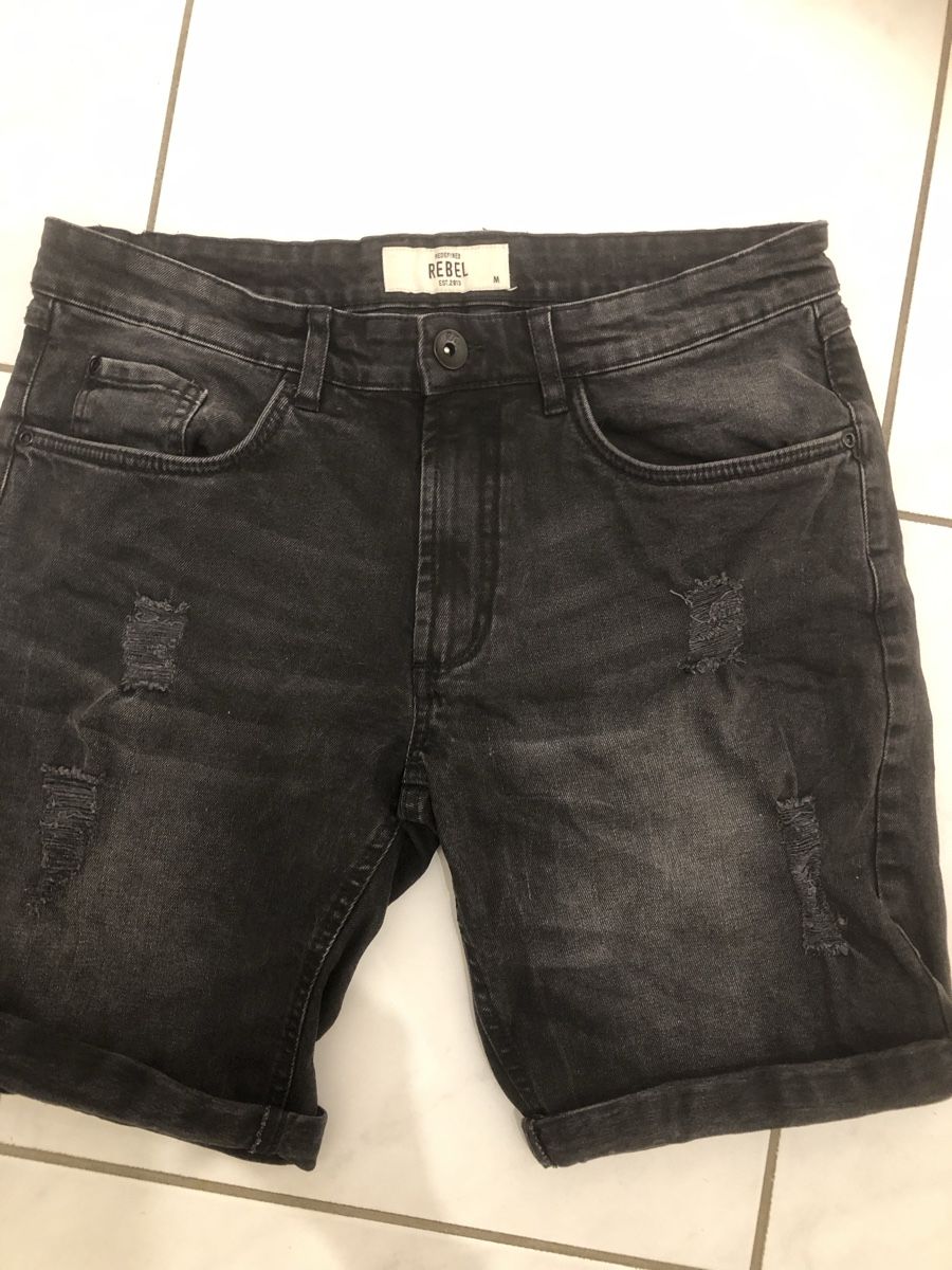 Jeans: Shorts Gr M – Usato da Zell ZH venduto da Guffos