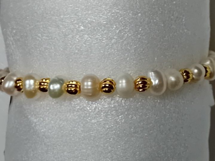 Bracciali & Braccialetti: armband süsswasserperlen,,elastisch – Nuovo (secondo la descrizione) da Basel venduto da bij_5hqd