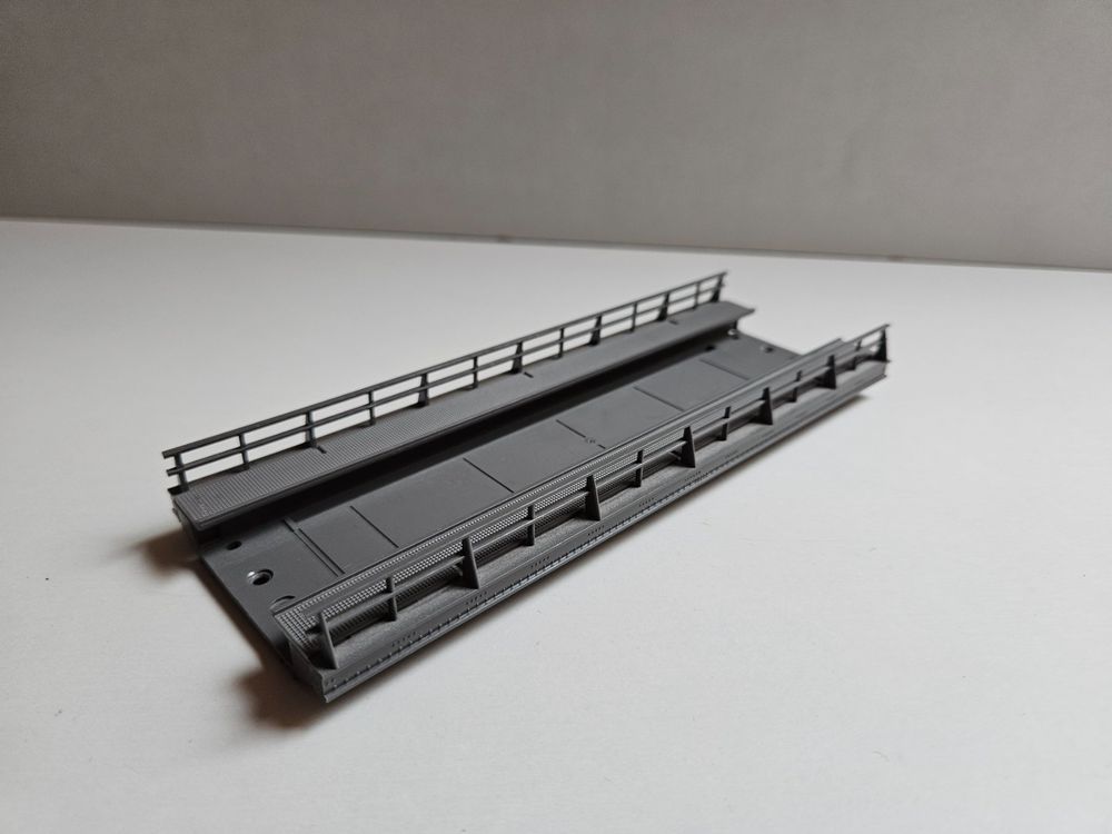 Gerades Rampenstück, Märklin 74618 (Gebraucht) in Kandersteg für CHF 10 ...