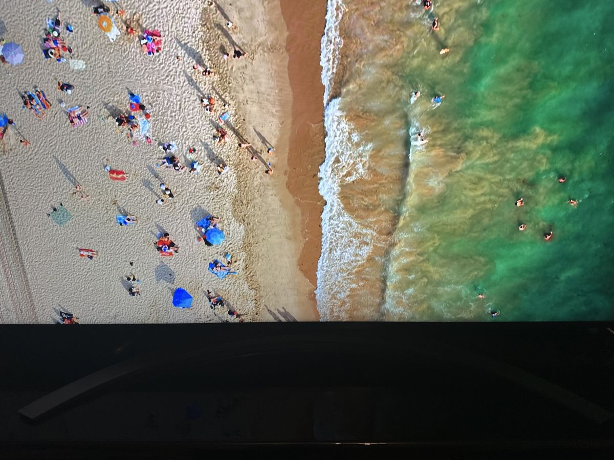 LG Televisori: Damaged 85 inch 4K Smart TV LG – Usato da Zürich venduto da dagobertluck 3
